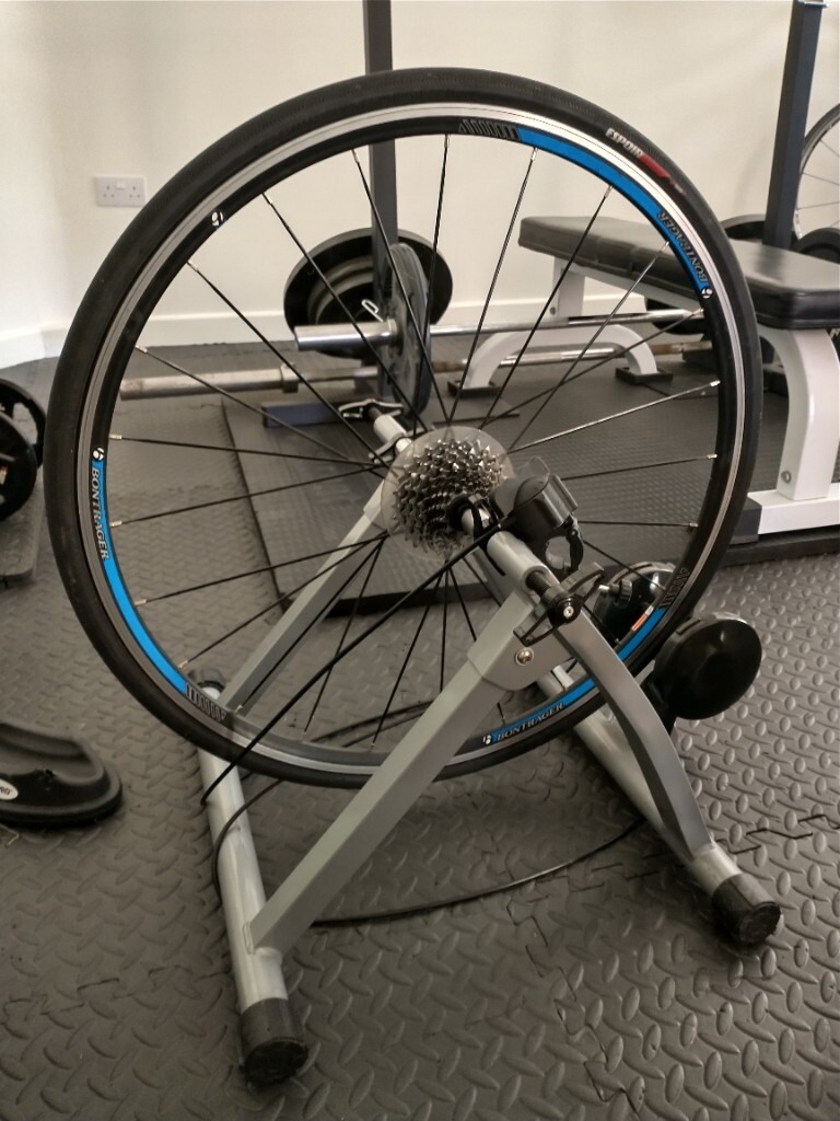 Turbo trainer, with spare wheel, tyre 